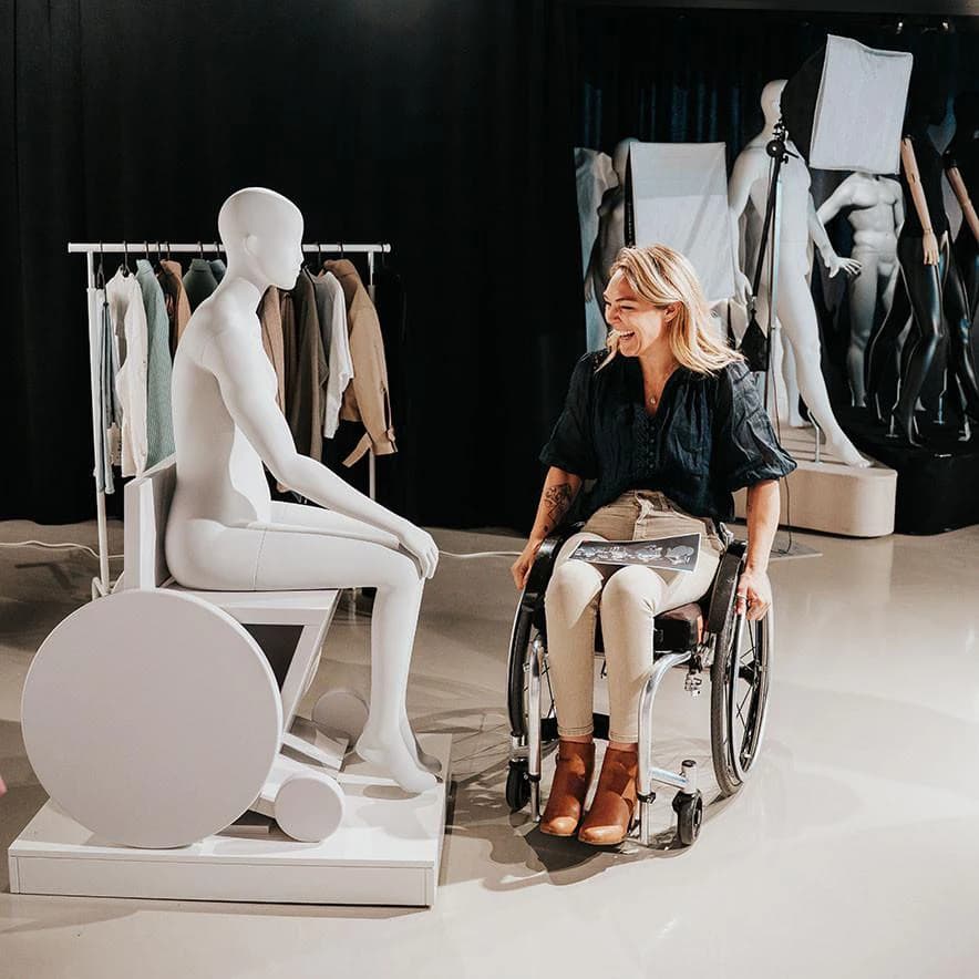 Maniquí de escaparate estilizado para Penneys
